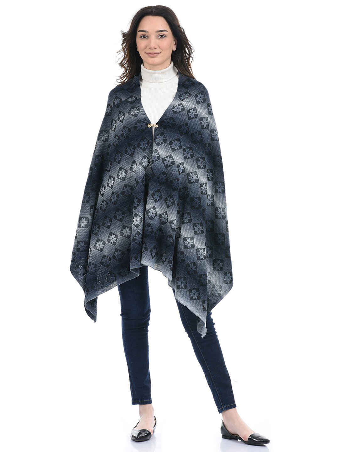 American Eye Women Blue Printed Shrug