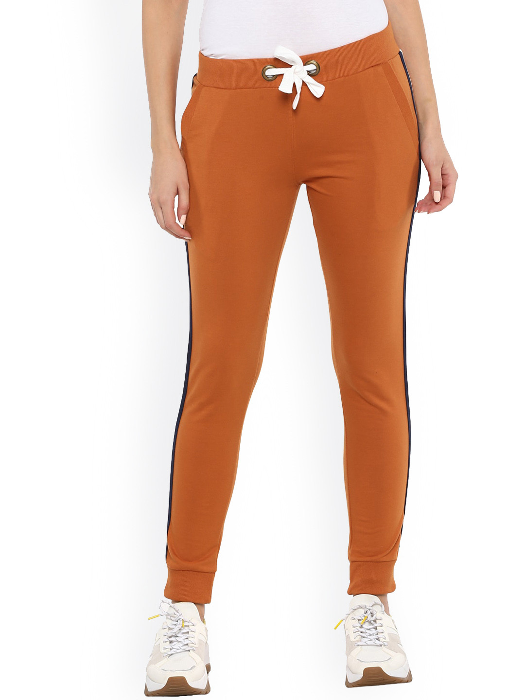 Alan Jones Women Rust Solid Slim-Fit Joggers