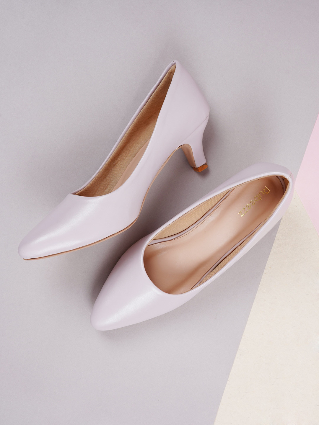 Rubeezz Lavender Solid Kitten Pumps
