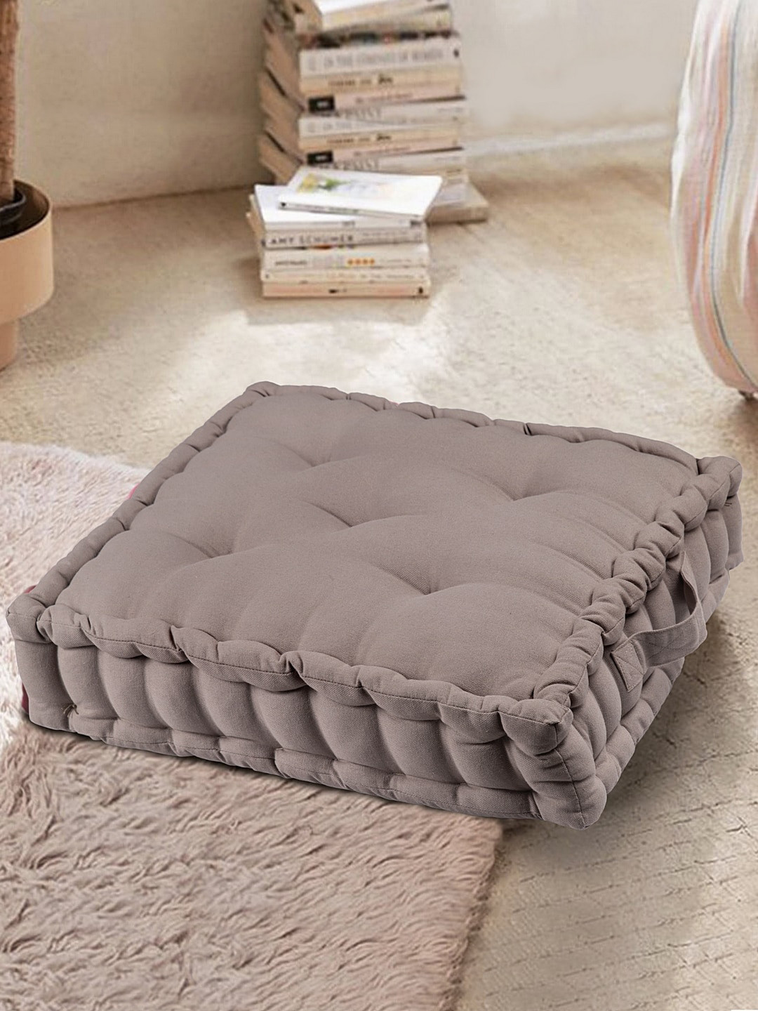 BLANC9 Taupe Anulom Vilom Square Floor Cushion