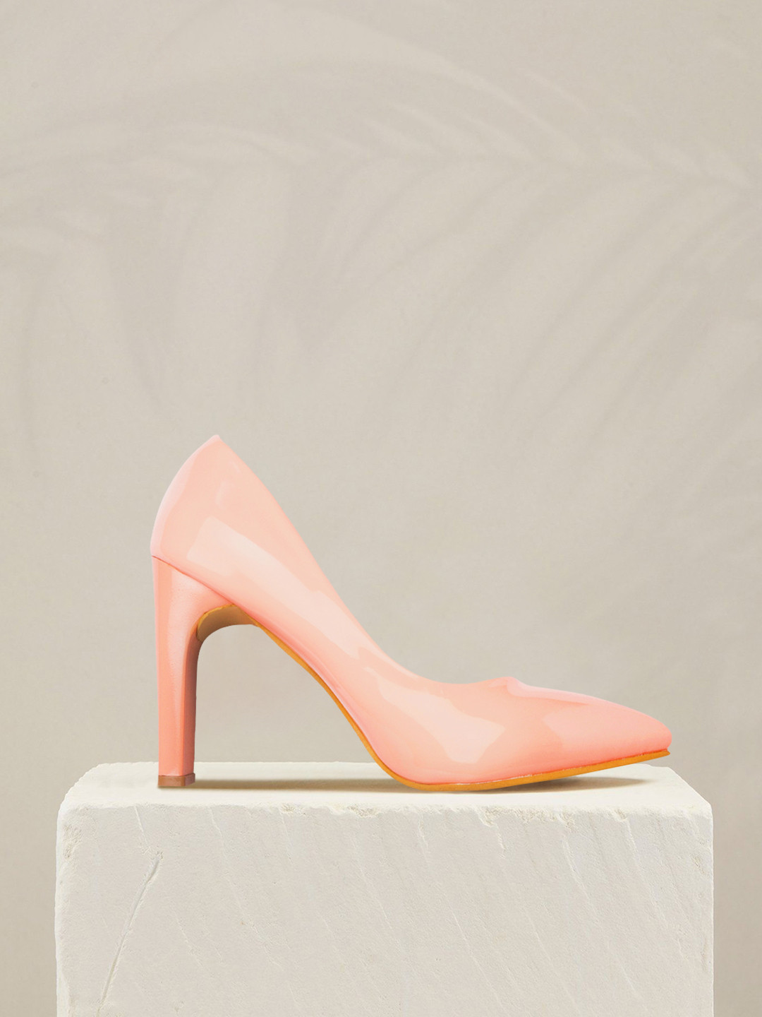 ELLE Peach-Coloured Solid Pumps