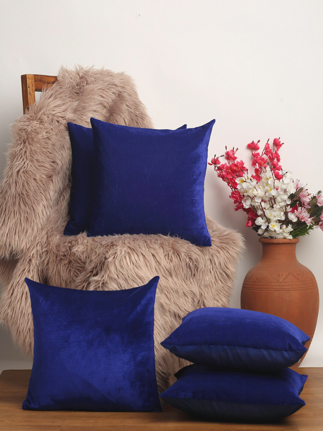 Alina decor Blue Velvet Durable 5 Pcs Square Cushion Covers - 15.7 x 15.7 In