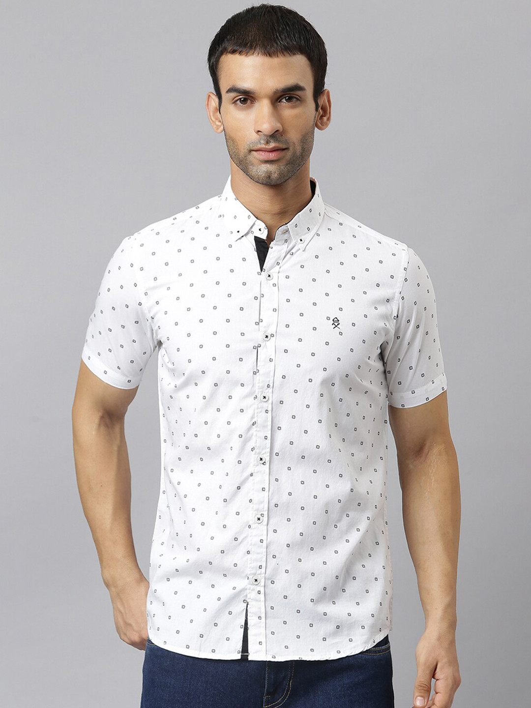 Thomas Scott Men White Relaxed Slim Fit Floral Printed Casual Shirt