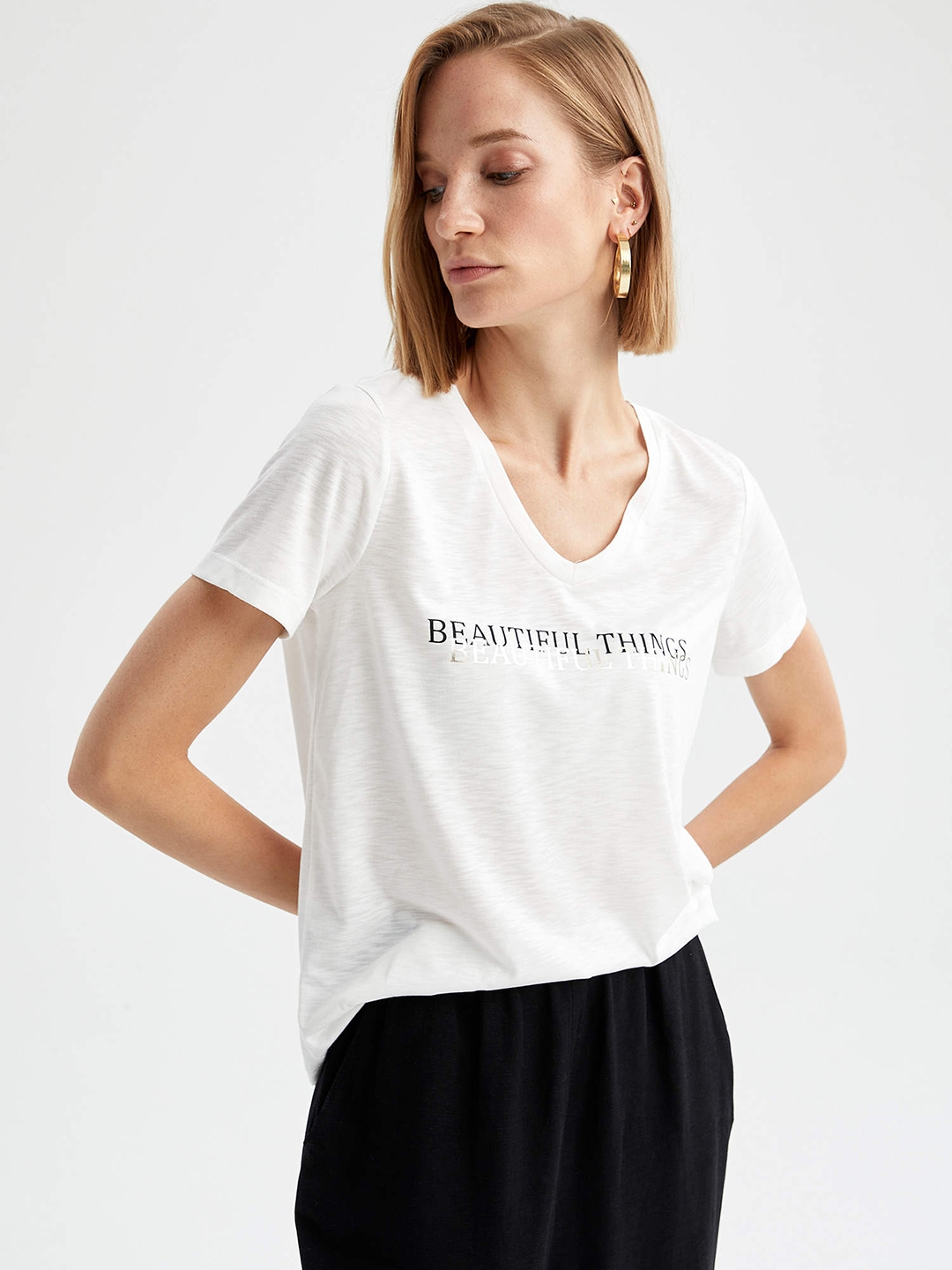 DeFacto Women White   Black Typography Printed V Neck T shirt