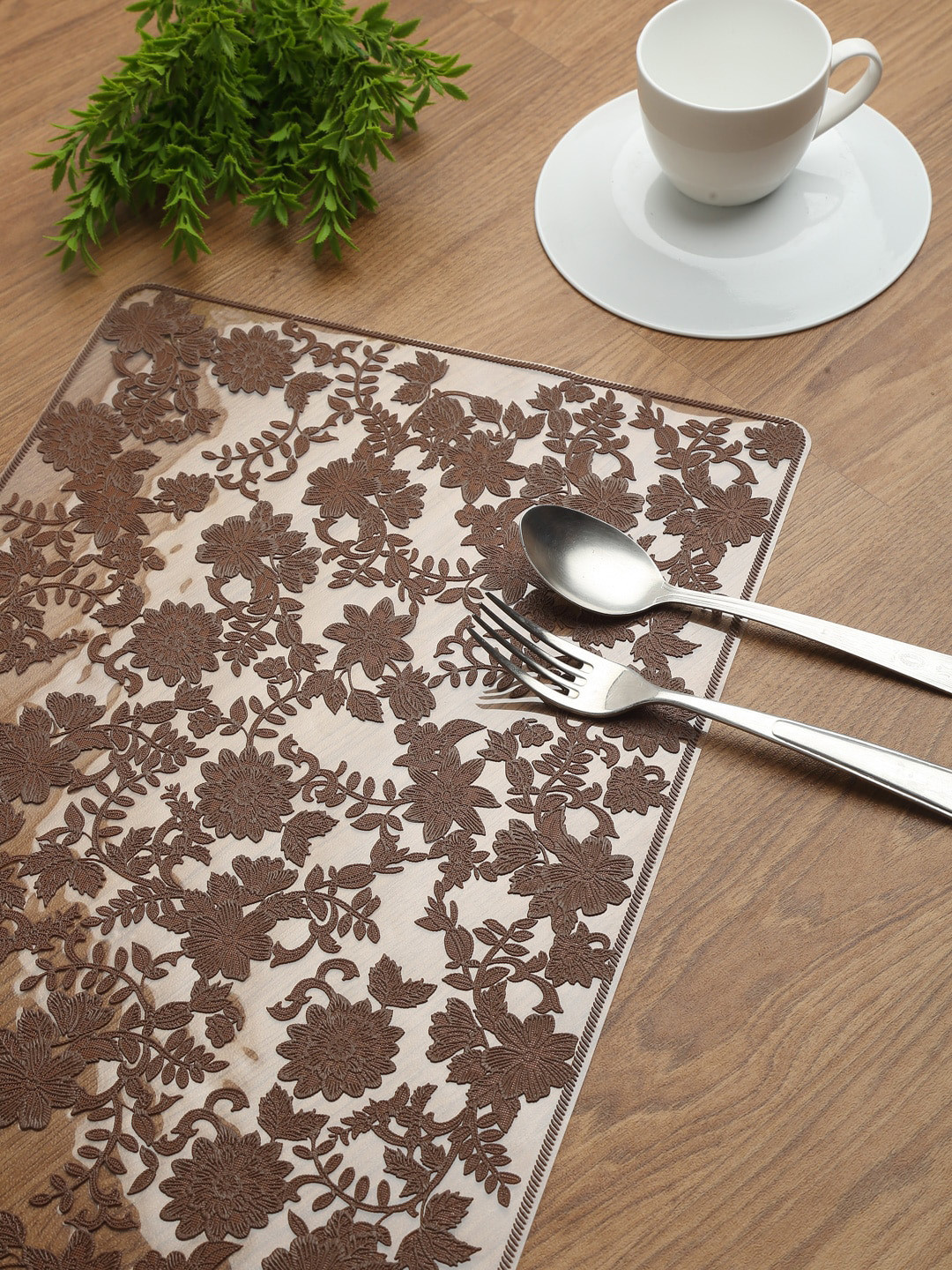 HOSTA HOMES Set of 6 Brown Rectangular Floral Table Placements