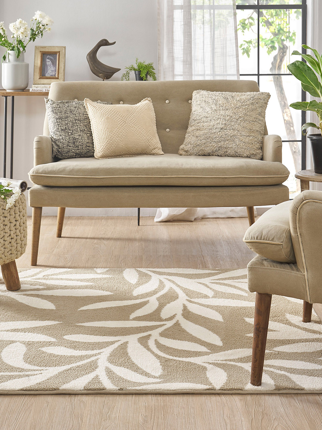 MYTRIDENT Beige Geometric 3155 GSM Floor Runner