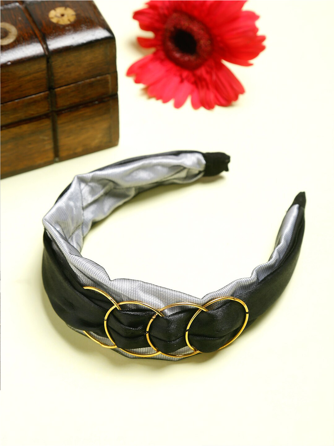 TIPY TAP Women Black & White Embellished Hairband