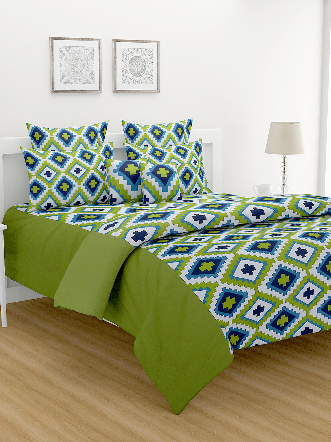 Swayam Shades of Paradise Geometric Green 150 GSM 200TC Cotton Double AC Quilt
