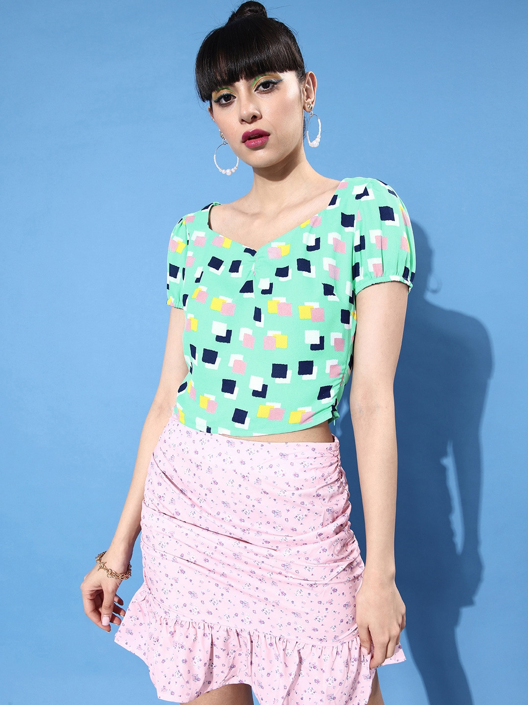 DressBerry Stylish Green Geometric Twist & Knot Top