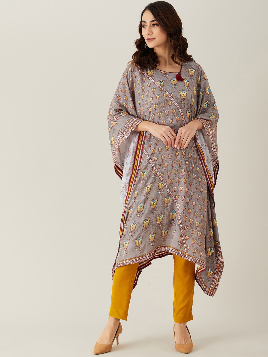 The Kaftan Company Women Grey Floral Dobby Kaftan Kurta