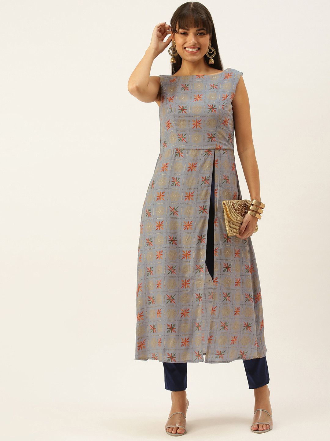 Ethnovog Women Grey  Blue Floral Print Kurti with Trousers