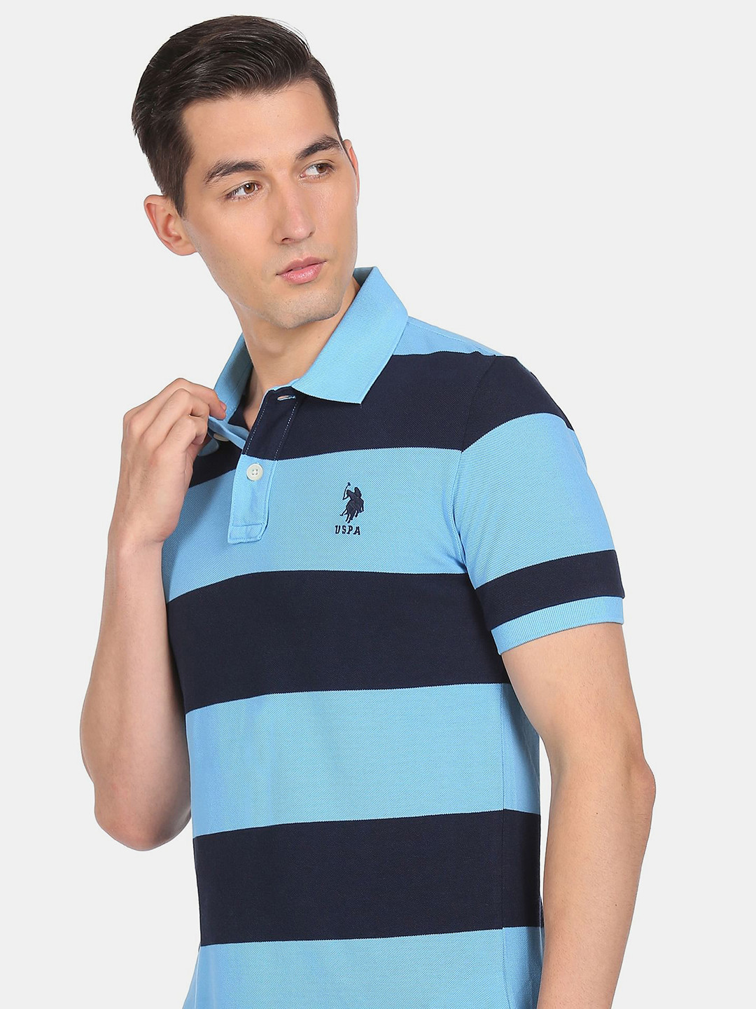 U.S. Polo Assn. Men Blue & Navy Blue Striped Polo Collar T-shirt