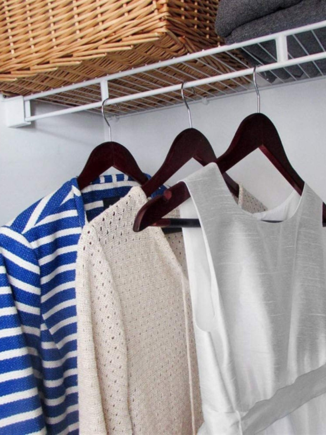 MARKET99 Set Of 12 Maroon Solid Wooden Bar Hanger