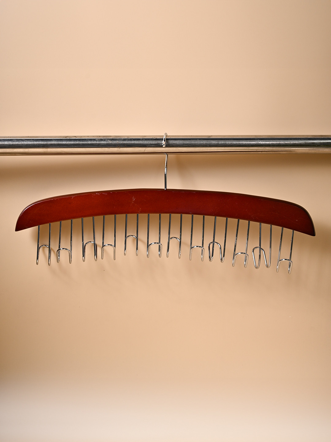 MARKET99 Brown Wooden & Steel Hanger