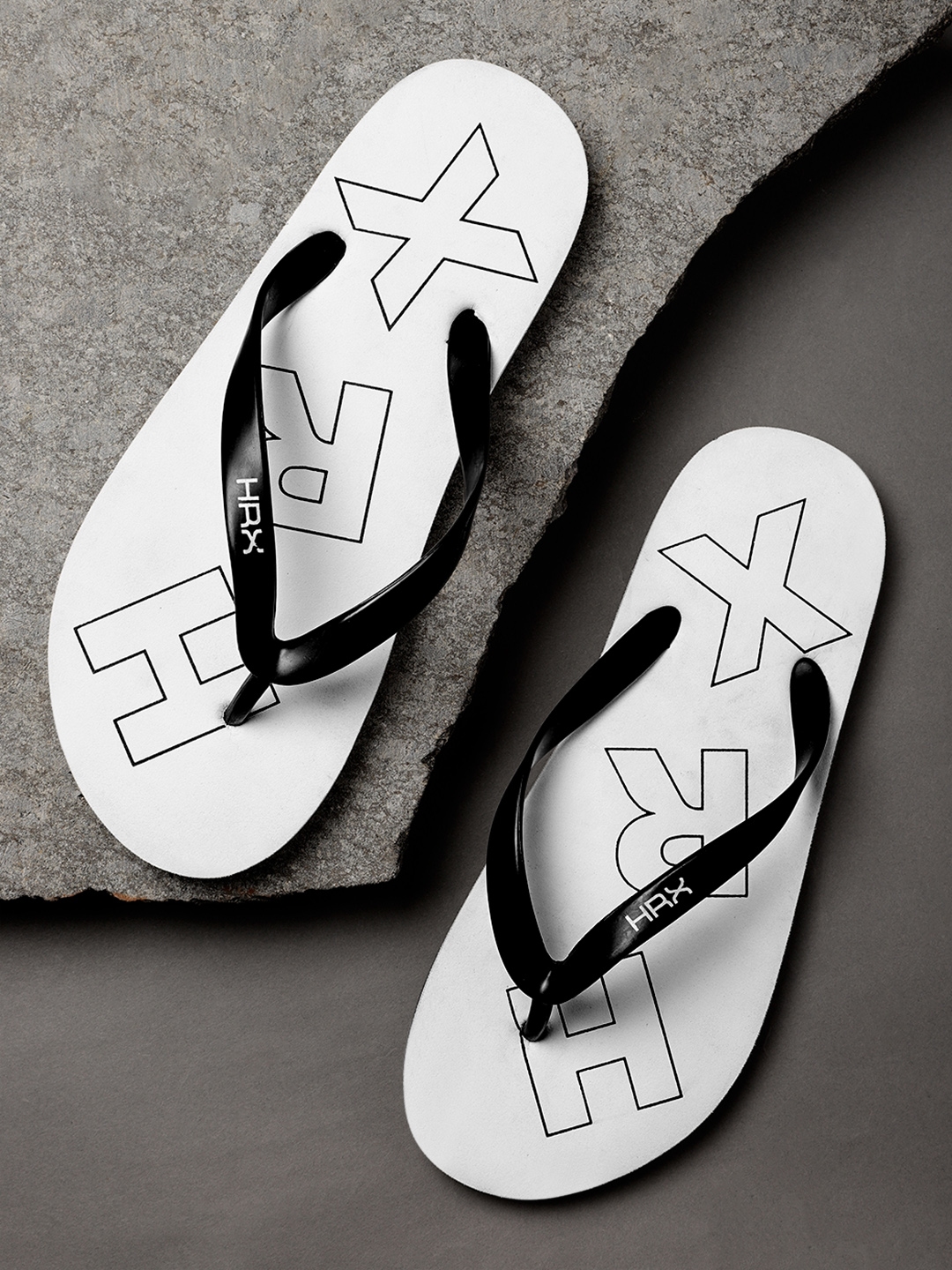 Off white online logo flip flops