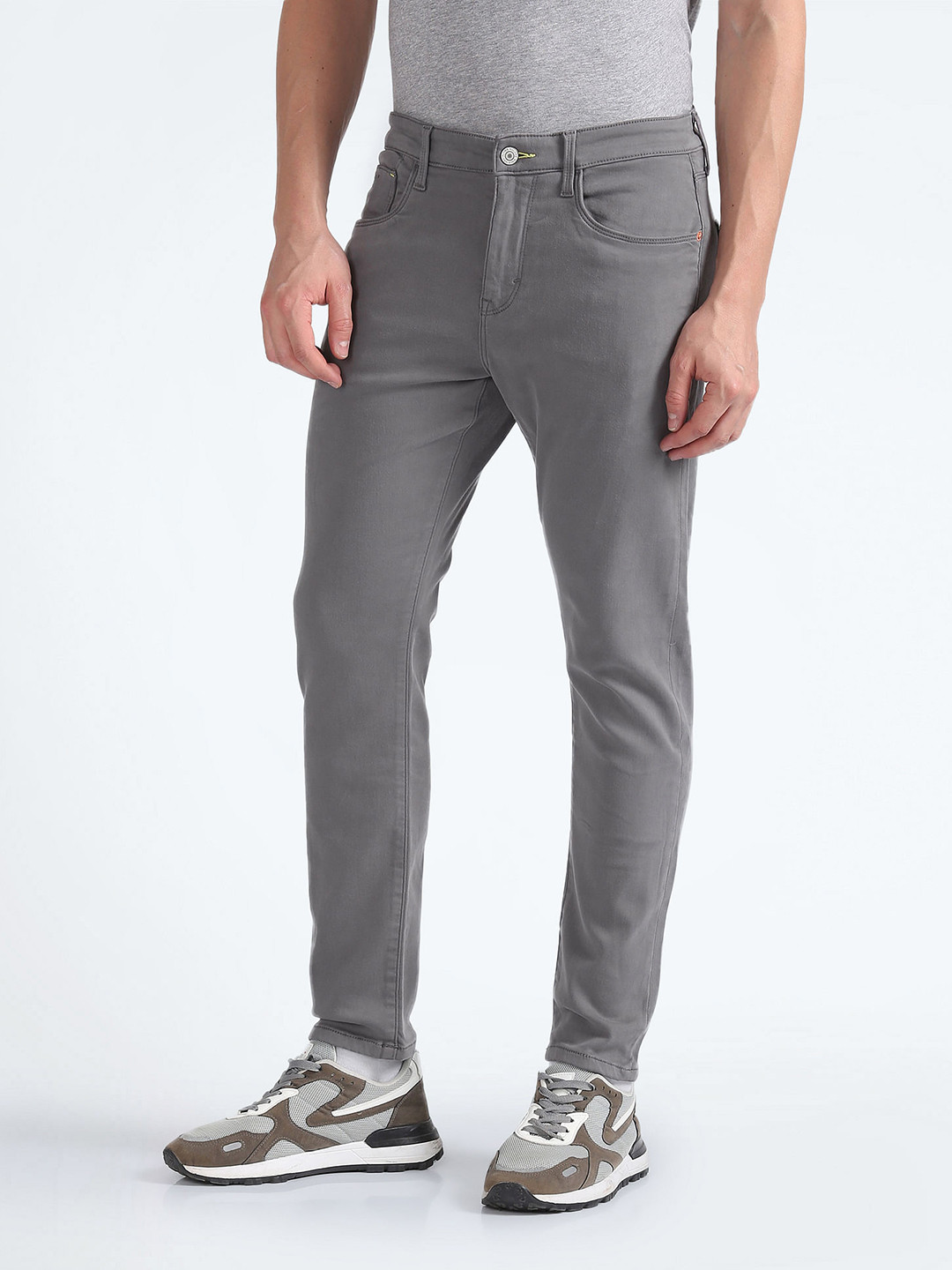 Flying Machine Men Olive Green Slim Tapered Fit Light Fade Stretchable Jeans