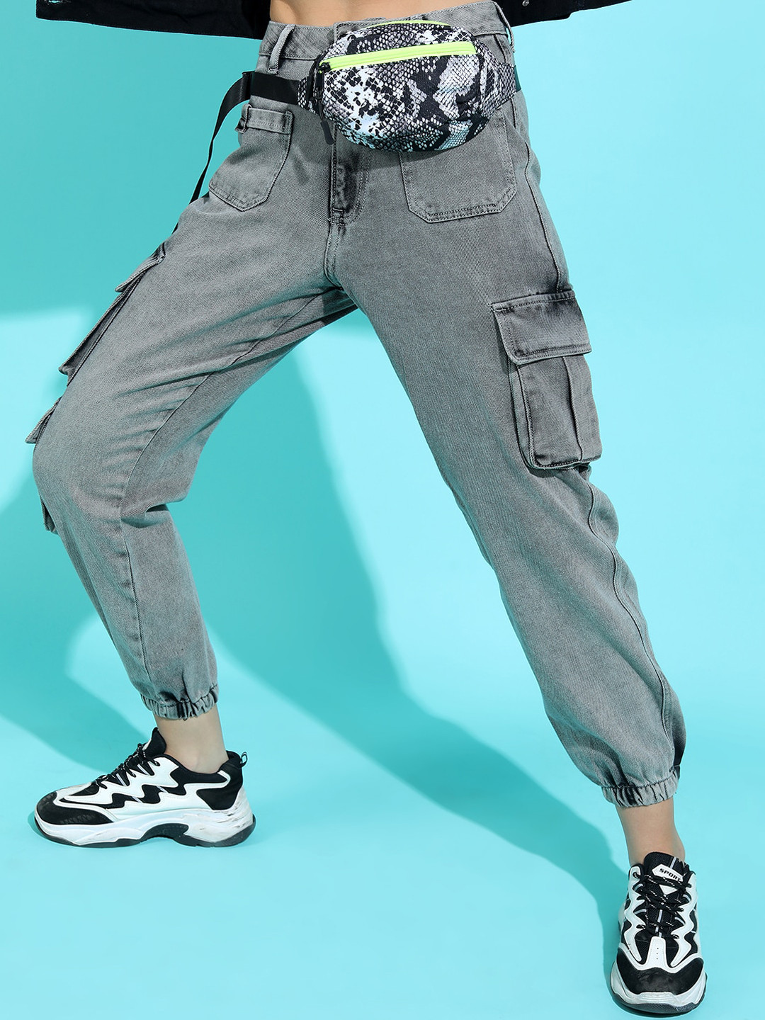 Tokyo Talkies Women Jogger Fit Cropped Cargo Jeans