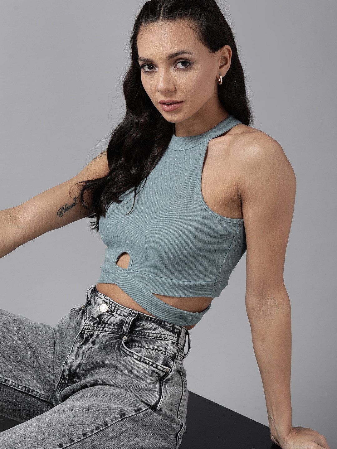 The Roadster Lifestyle Co. Cut-Out Detail Fitted Crop Top