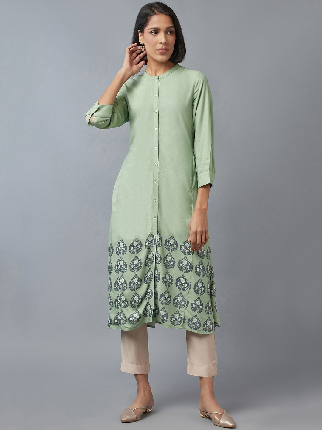 W Women Sage Green & Grey Ethnic Motifs Printed A-line Kurta