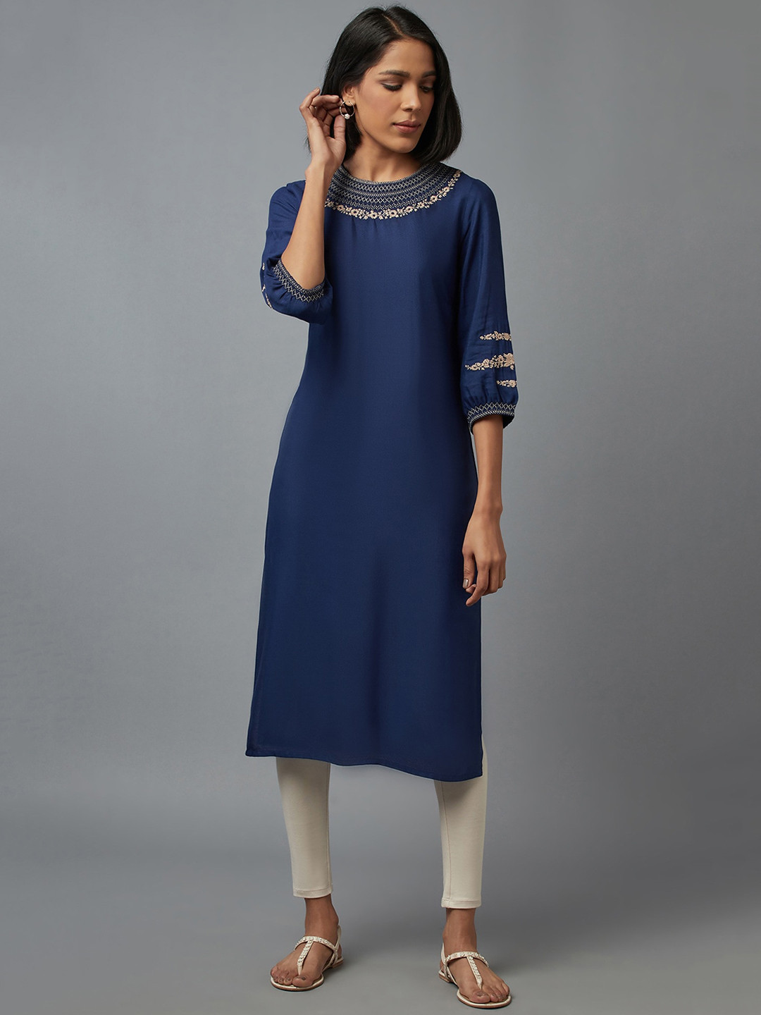 W Women Navy Blue Yoke Design Thread Work Kurta