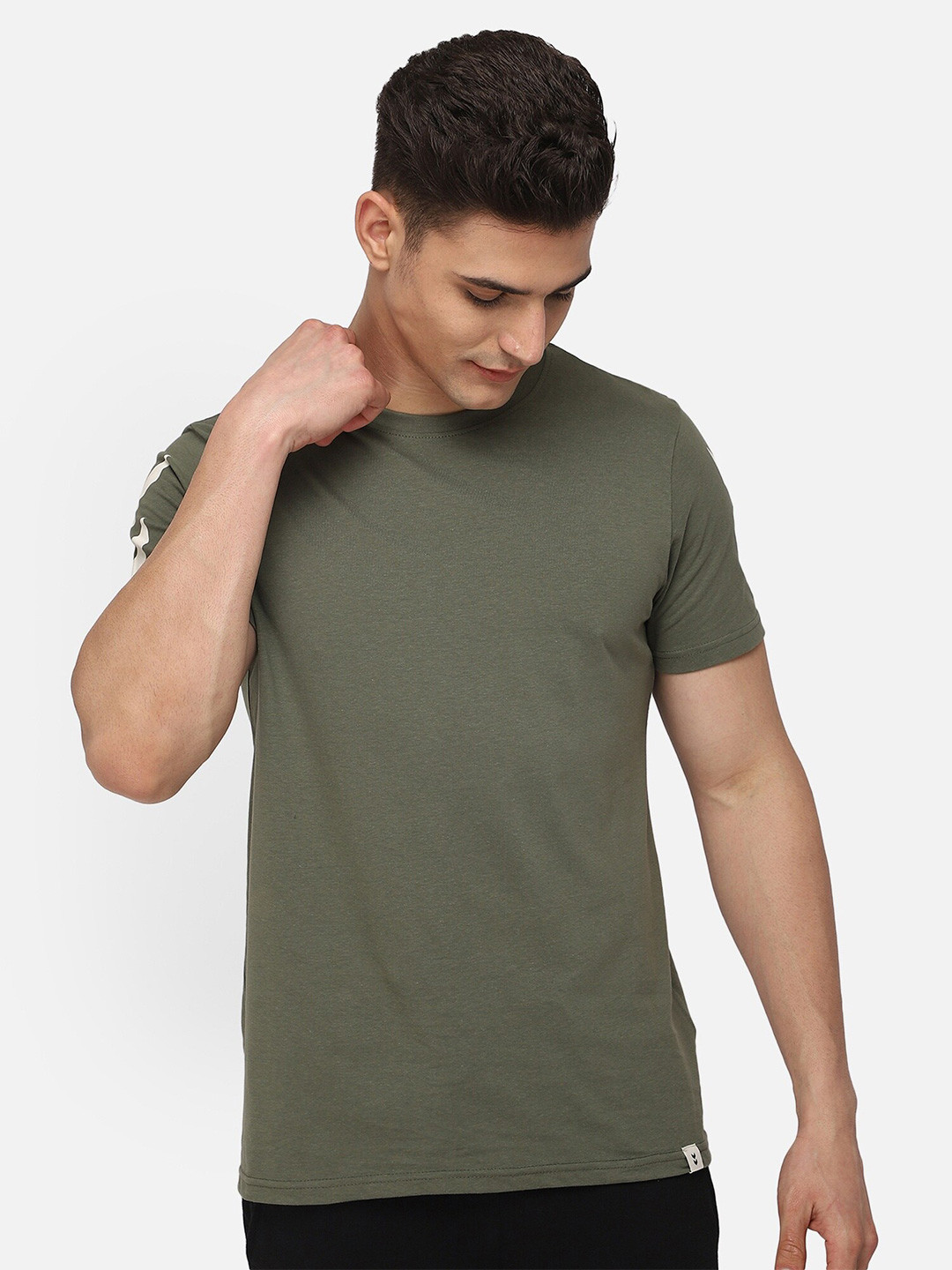 hummel Men Olive Green Solid T-shirt