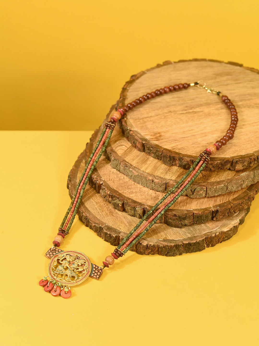 AAKRITI ART CREATIONS Brown & Green-Toned AD-Studded Necklace