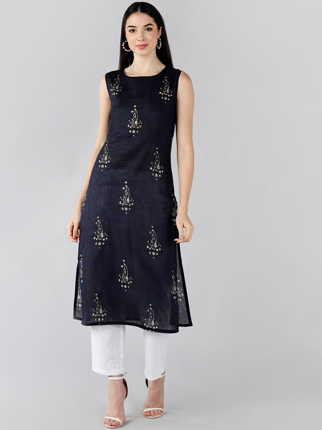 AHIKA Women Navy Blue & Gold-Toned Floral Printed Cotton Kurta