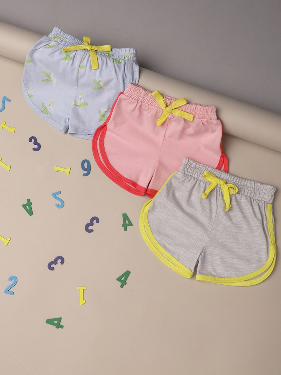 MiArcus Girls Set of 3 Multicoloured Printed Shorts