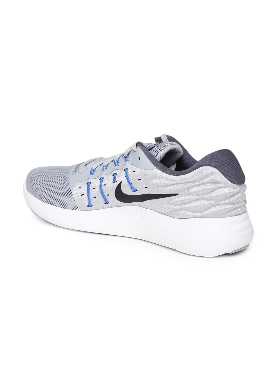 nike running shoes for men myntra