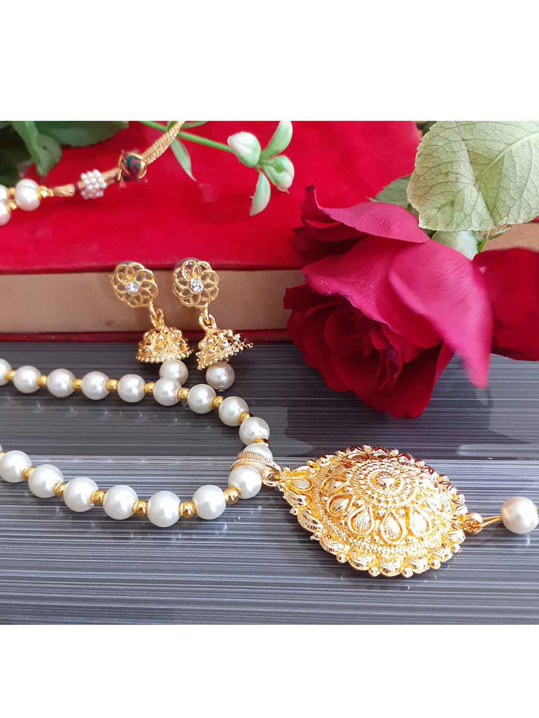 RICH AND FAMOUS Gold-Plated White Quartz Stone-Studded Pearl Brass Jewellery Set