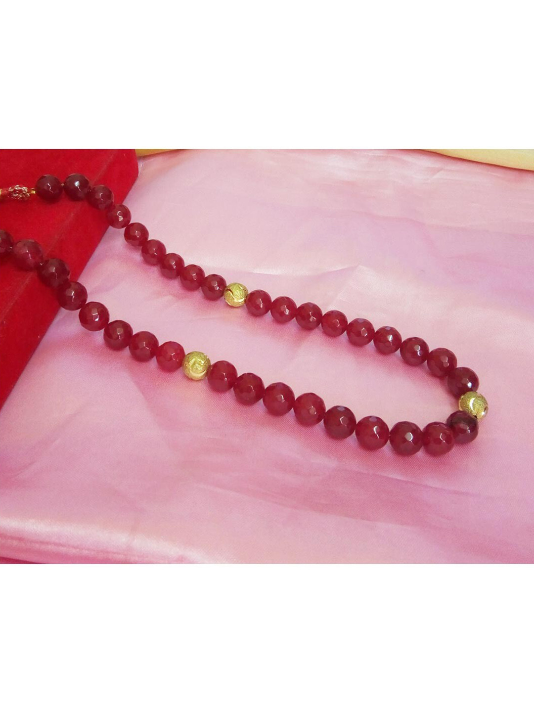 RICH AND FAMOUS Red Quartz, Agate Stone Micro Gold Beads Necklace