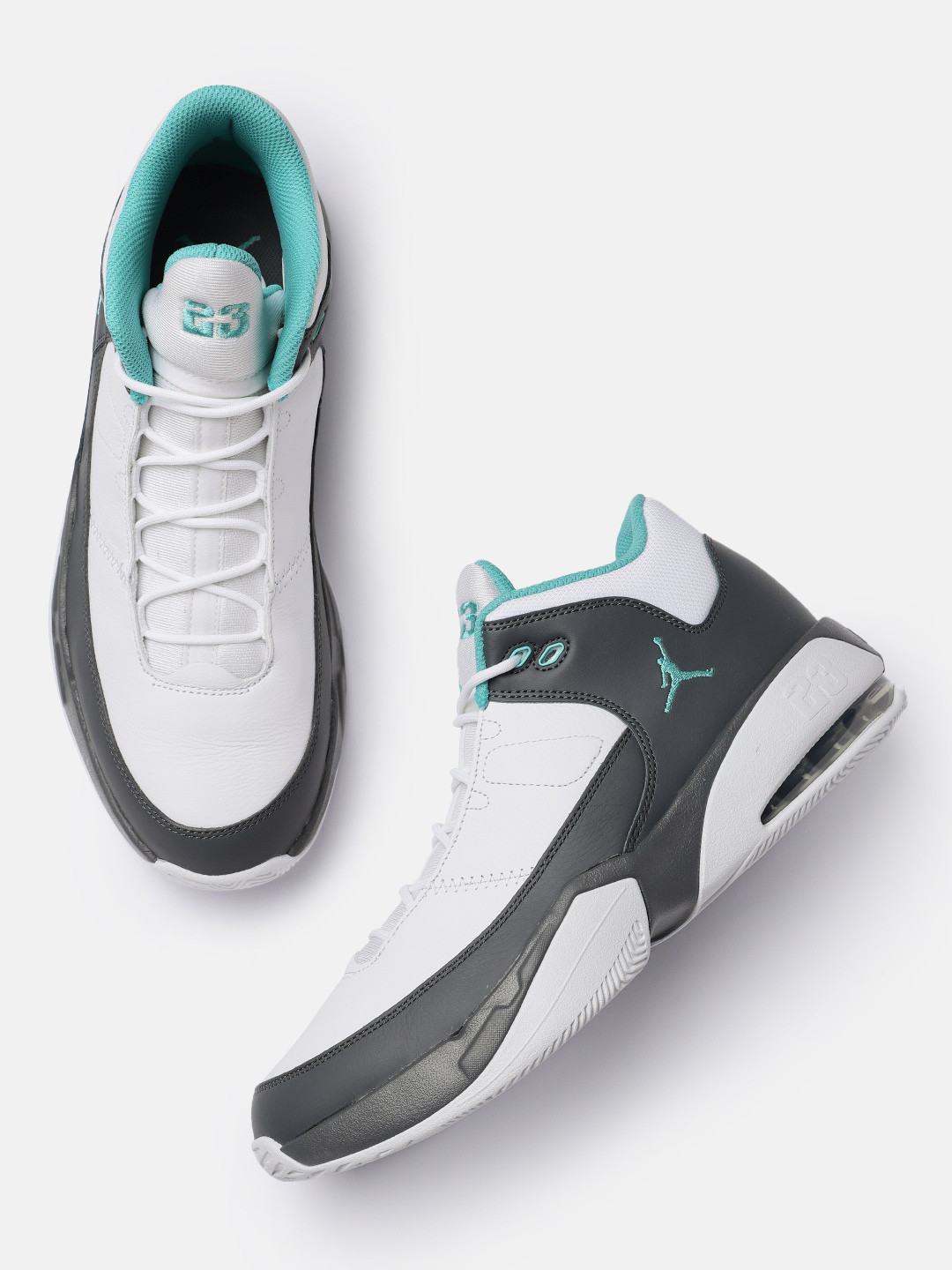 jordan aura 3 white