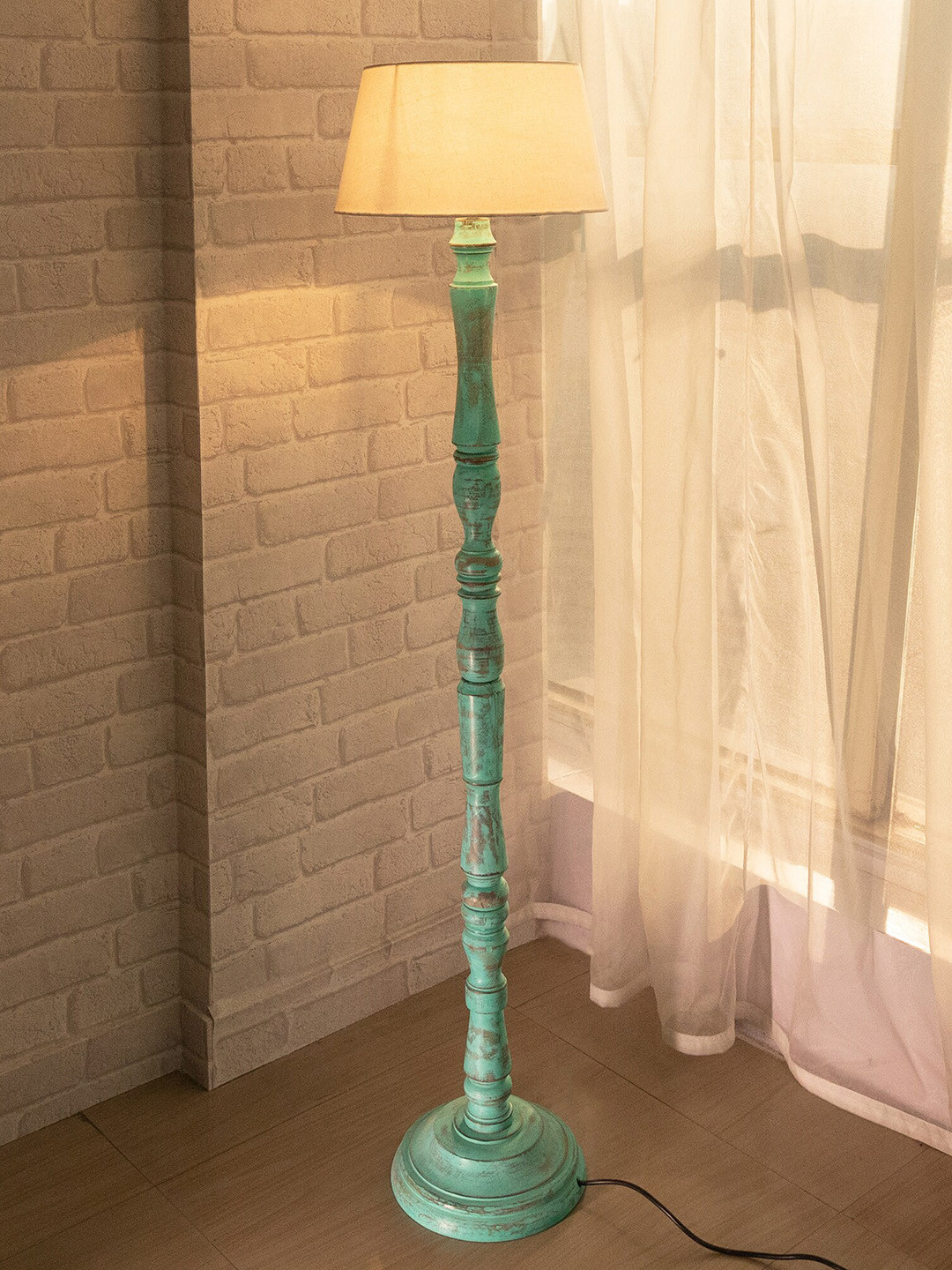 Homesake Beige & Sea Green Antique Traditional Glendora Candlestick Floor Lamp