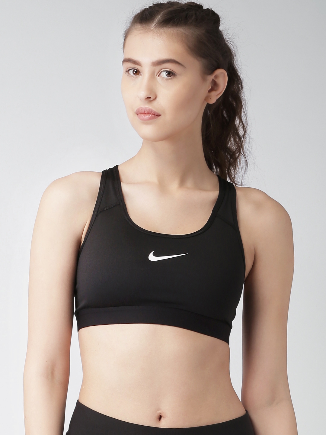 nike sports bra myntra