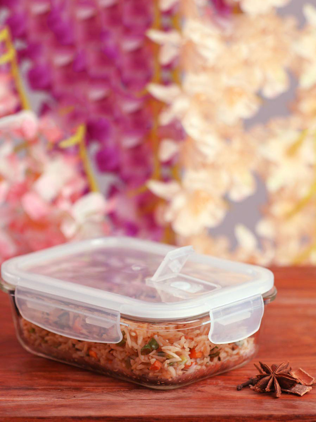 Femora Transparent Borosilicate Glass Dishwasher Safe Clip-On Graduated Container-620ml