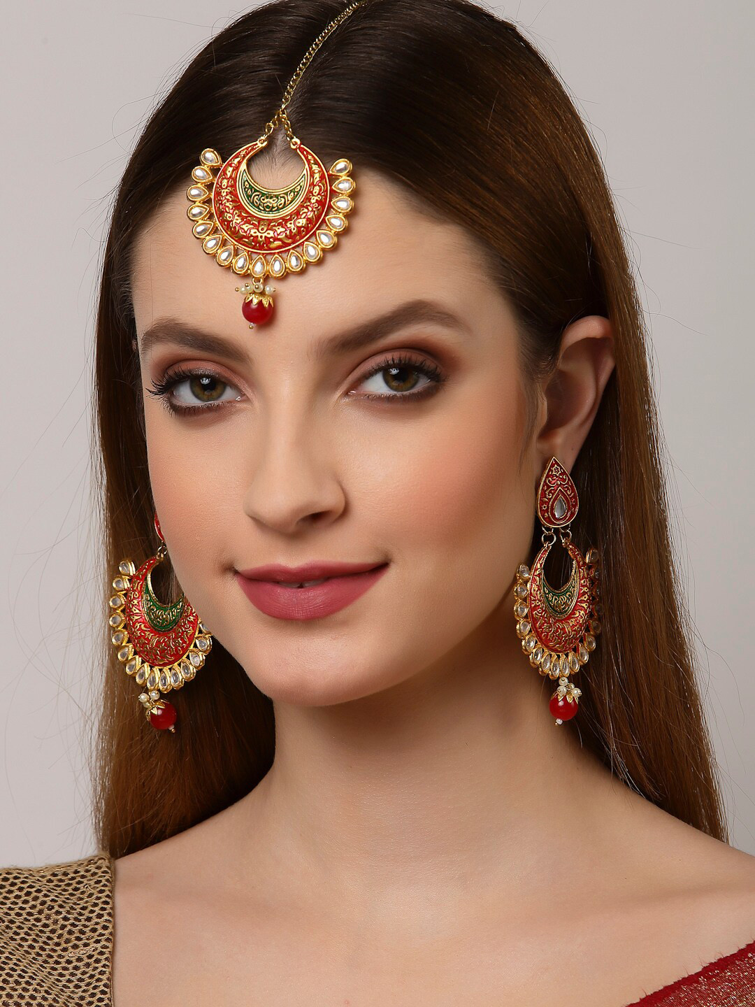 Arrabi Women Multi Oxidised Kundan Studded Maang Tikka & Earrings Set