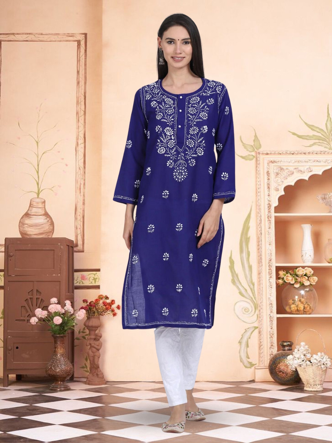 PARAMOUNT CHIKAN Women Blue Hand Embroidered Chikankari Kurta