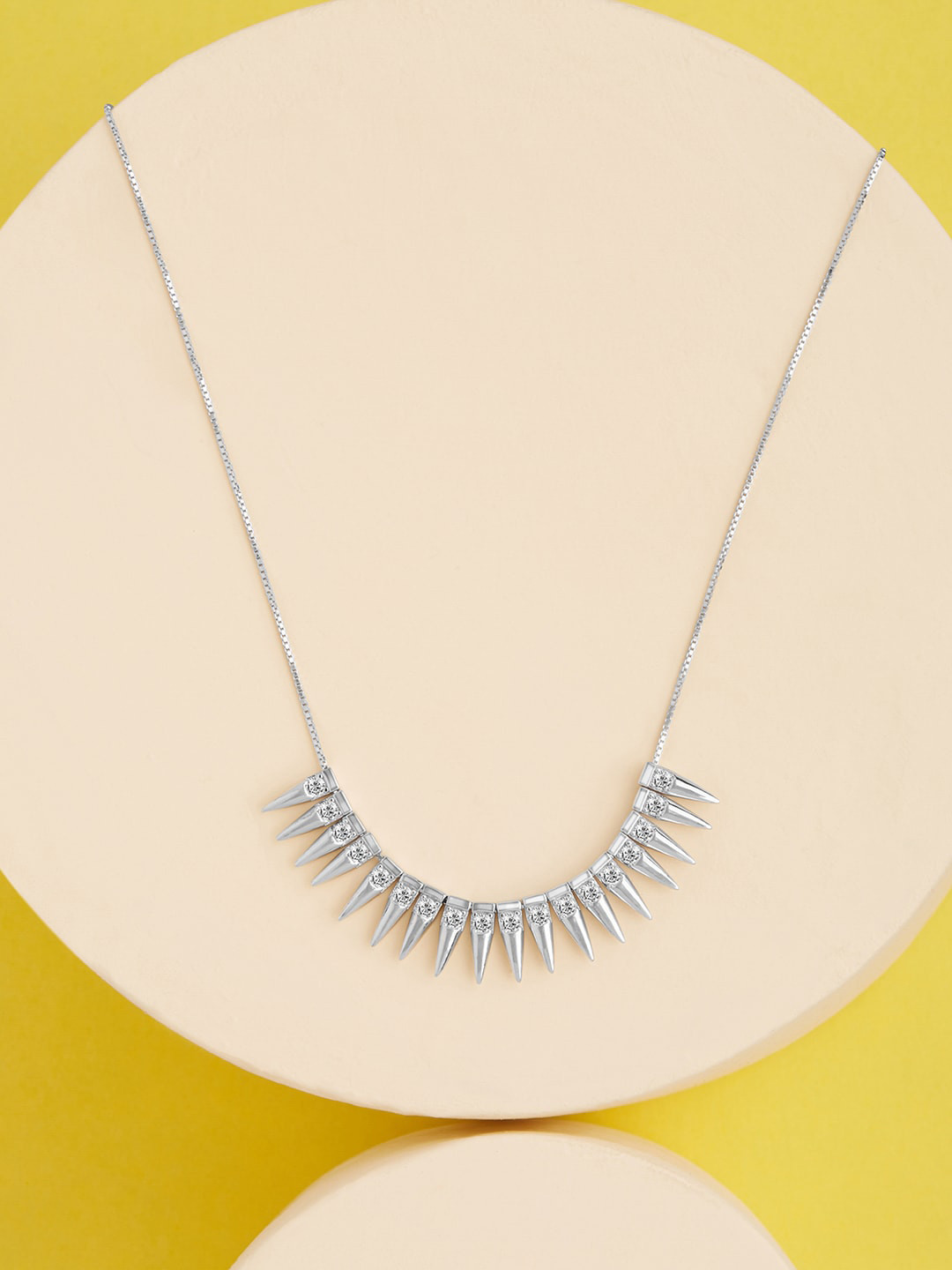 GIVA 925 Sterling Silver Rhodium Plated Studded Spikes Necklace