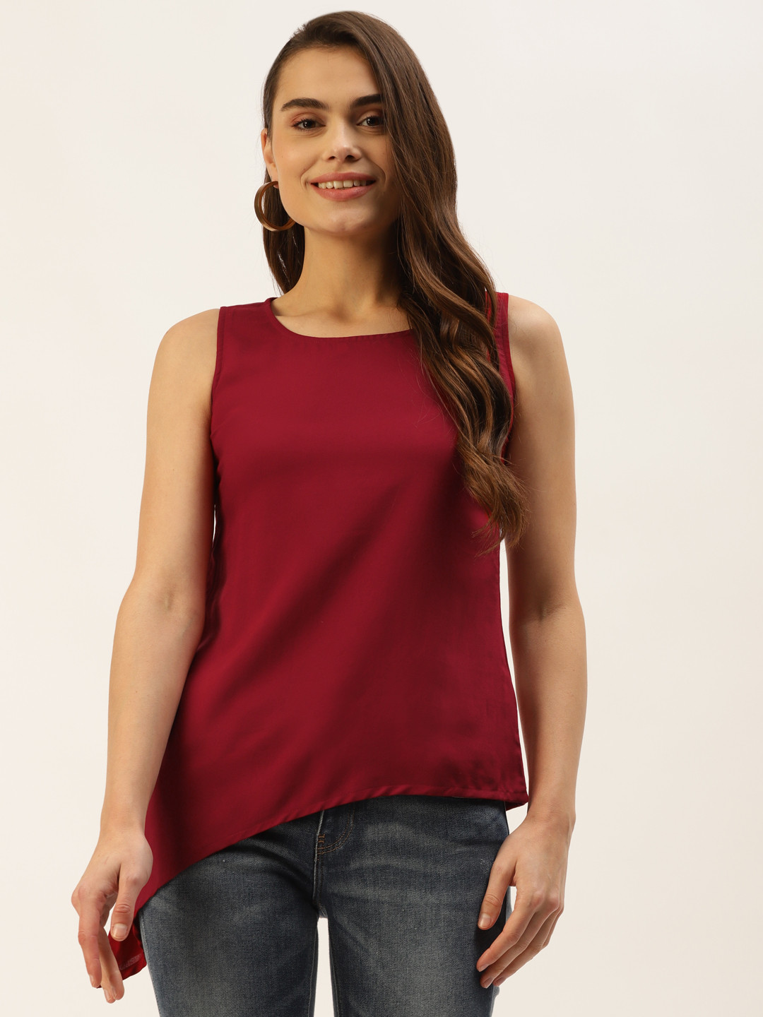 BRINNS Maroon Solid Asymmetric Hem Top