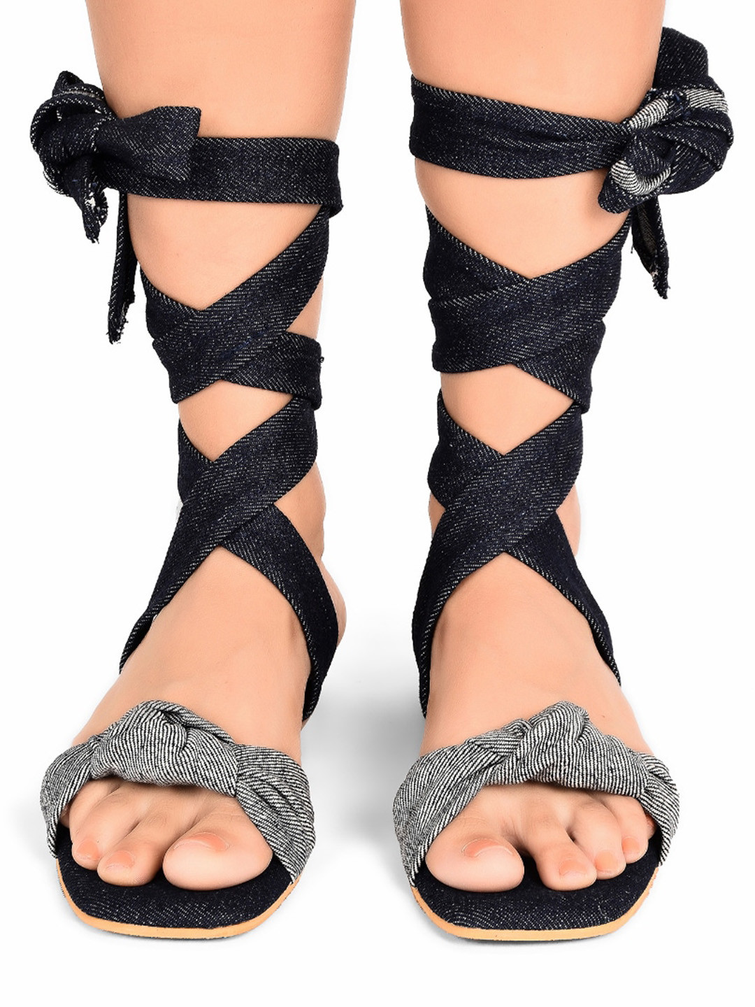 Sole House Women Black Textured Gladiators