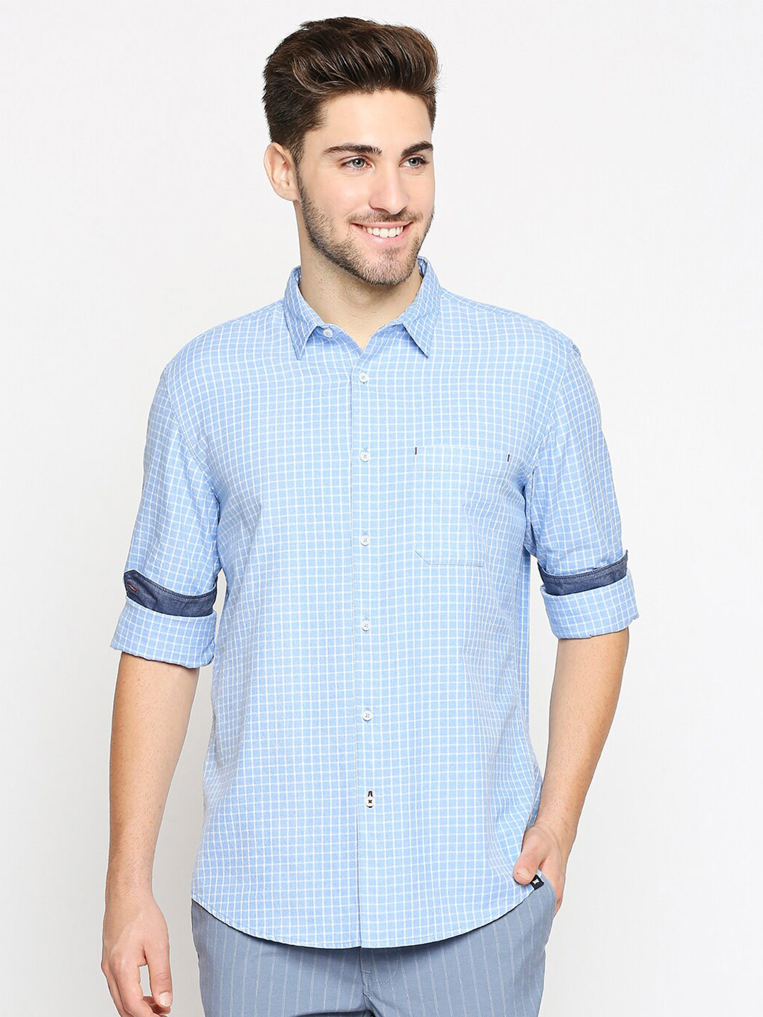 Basics Men Blue & White Slim Fit Windowpane Checks Checked Pure Cotton Casual Shirt