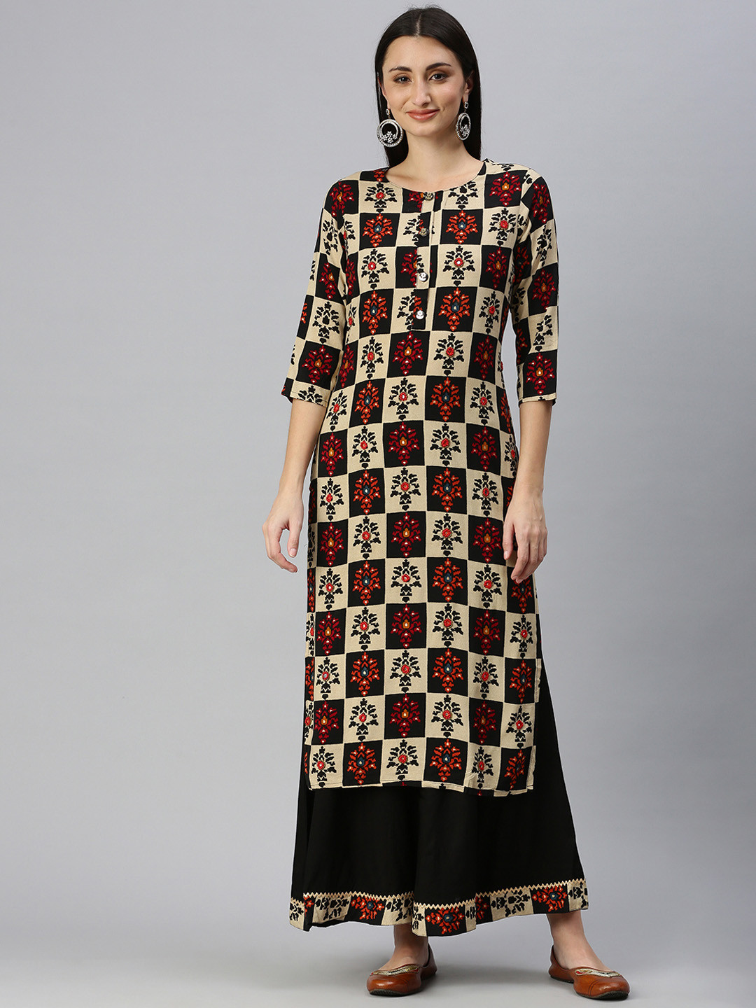 SHOWOFF Women Cream Three-Quarter Sleeves Round Neck Beads & Stones Straight Kurta Sets