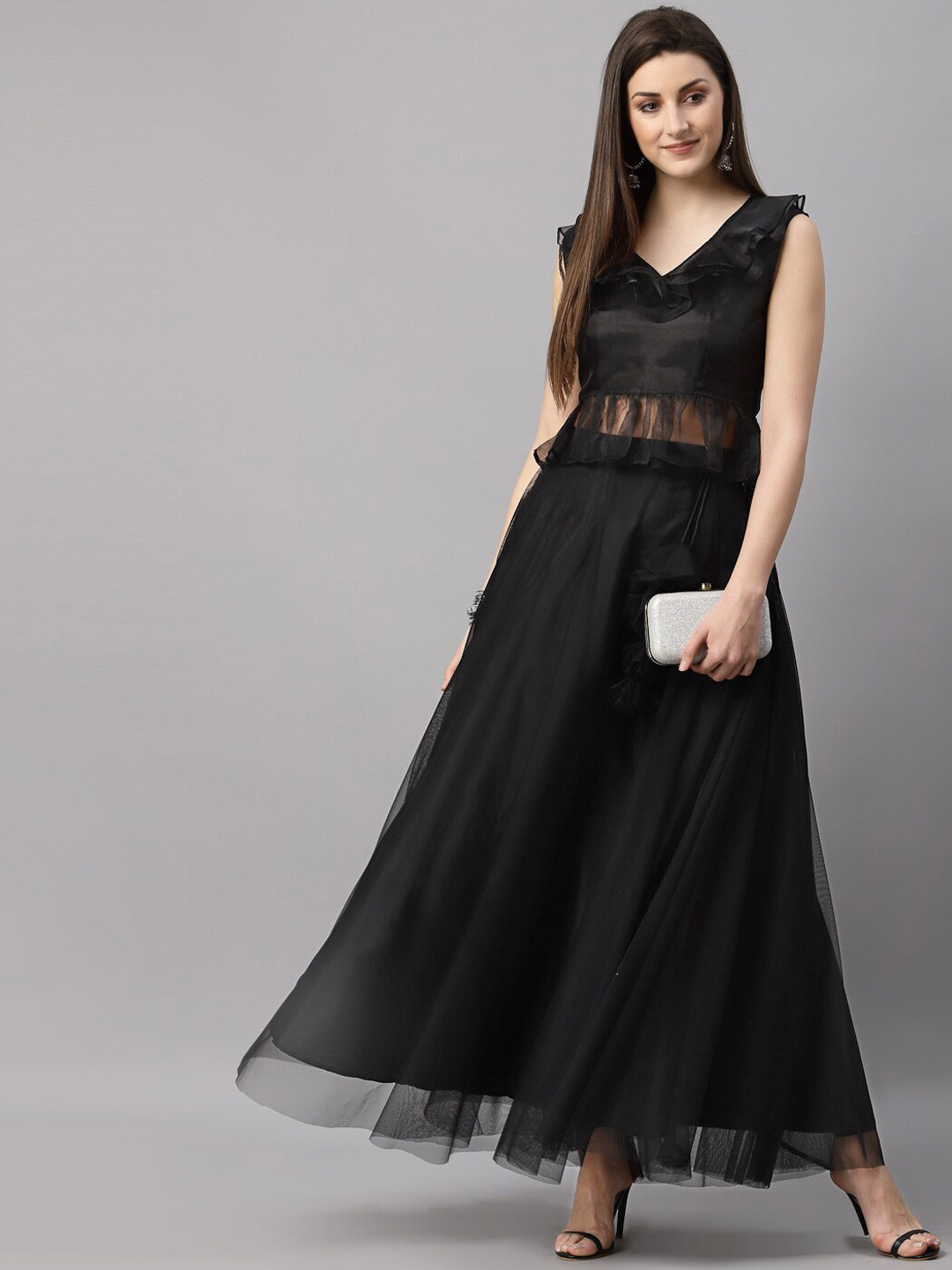 NEUDIS Women Black Solid Flared Maxi Lehenga Skirt