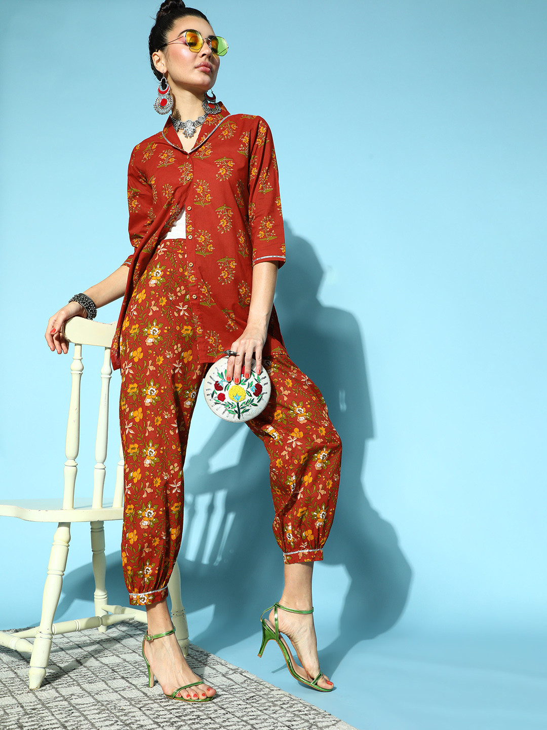 Shae by SASSAFRAS Women Chic Rust Floral All in the Details Trousers