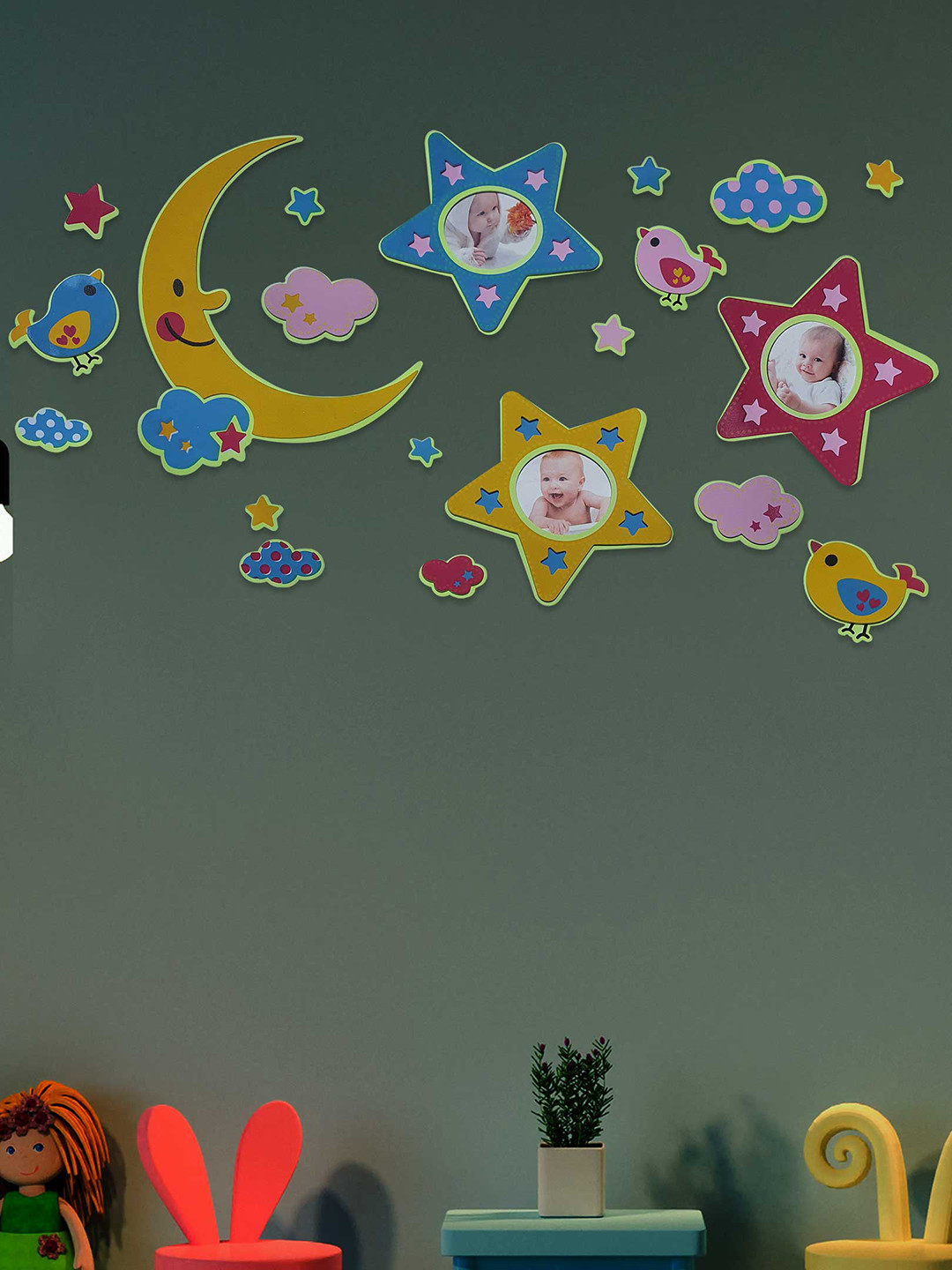 Art Street Yellow & Blue Cartoon Characters 3D Wall Sticker