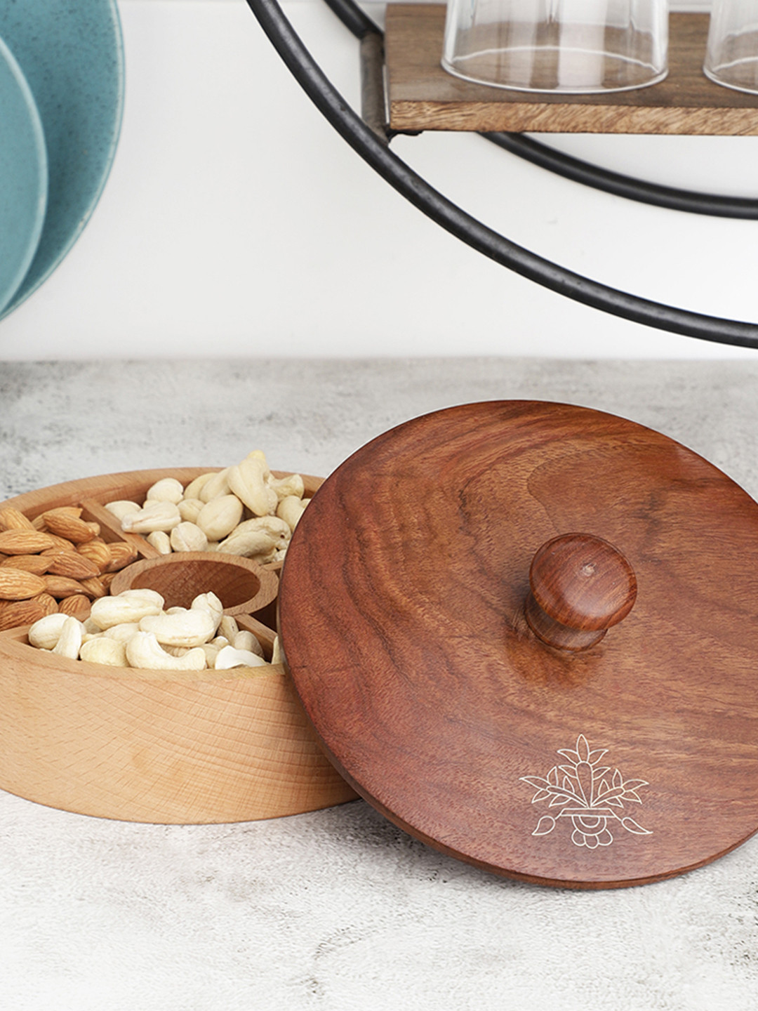 VarEesha Brown & Beige Handmade Sheesham Wooden Spice Box With Spoon