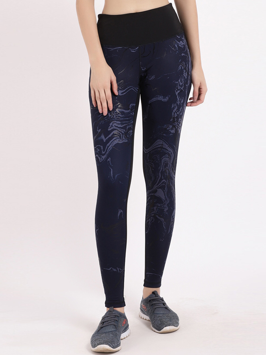 STUDIOACTIV Women Blue Printed Stunner Bolt Tights