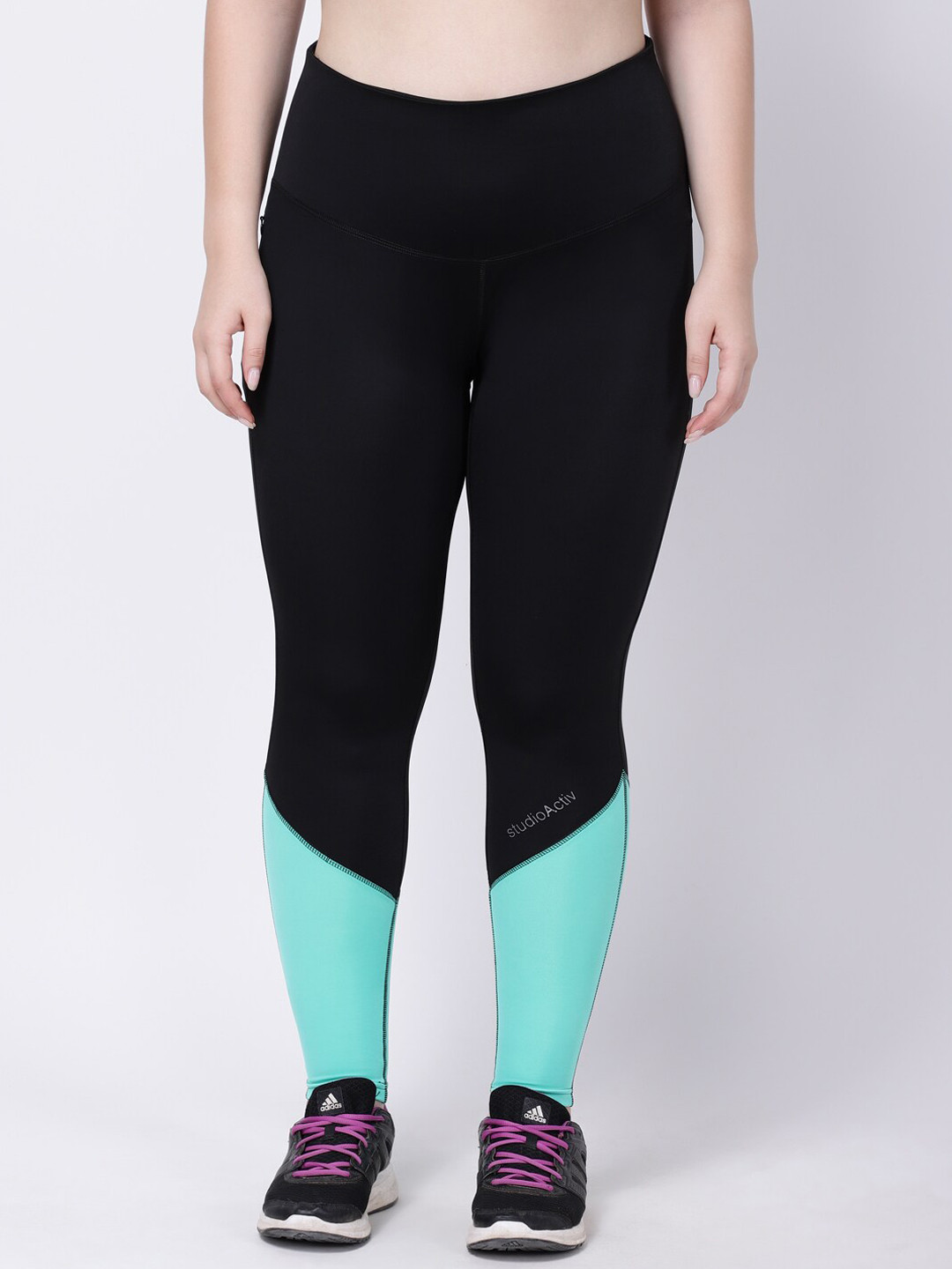 STUDIOACTIV Women Plus Size Black & Turquoise Blue Colourblocked Training Tights
