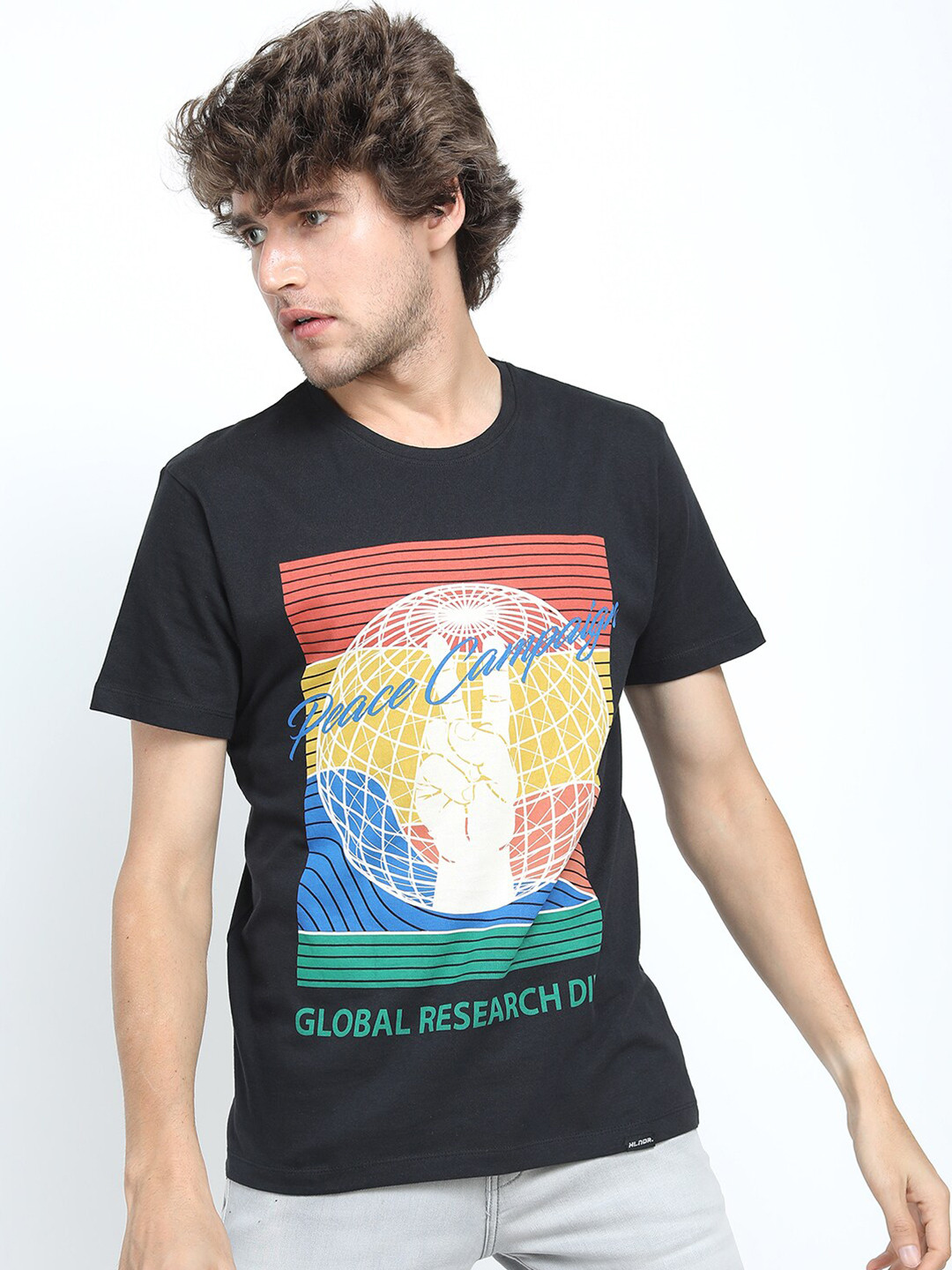 HIGHLANDER Men Black & Yellow Printed Slim Fit Cotton T-shirt