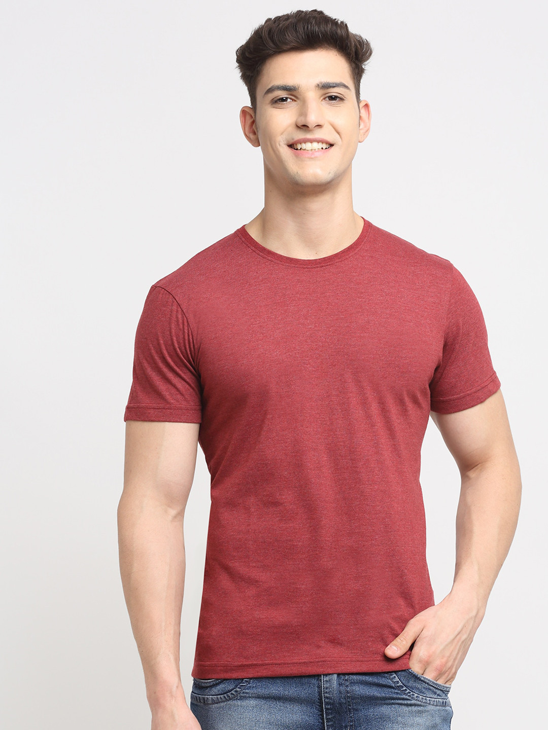 Friskers Men Maroon Cotton T-shirt